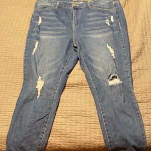 High rise ankle length skinny Jean